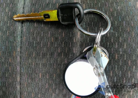 2002 Buick Century Custom z USA, uszkodzony, nr VIN 2G4WS52J321268471